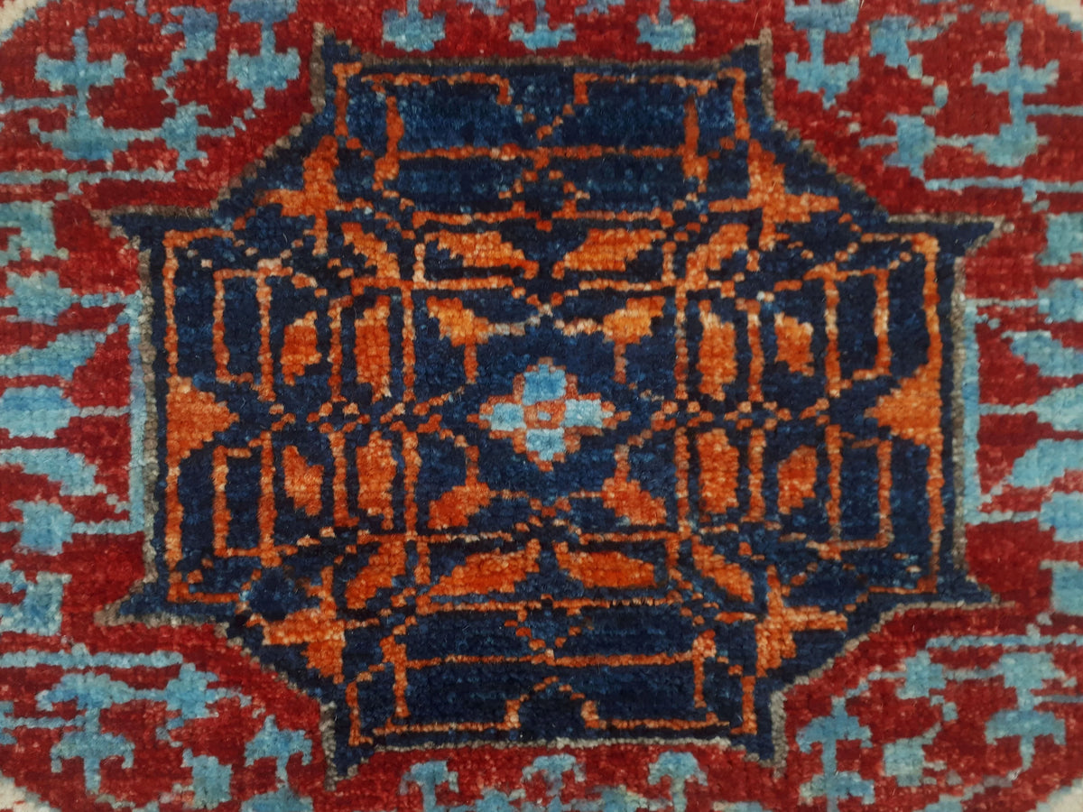 Aria Anny Ruby Runner, 2'9" x 12'0"