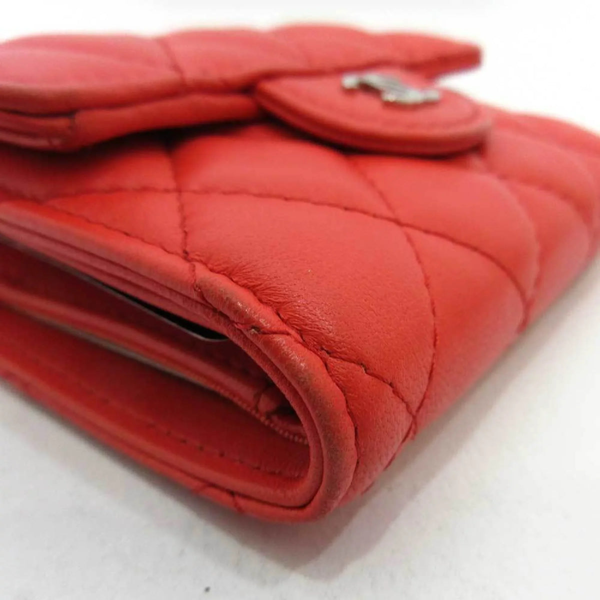 Pre-Owned Chanel Wallet Small Orange Burgundy Series Silver Metal Fittings Mini Trifold Matelasse Ladies Lambskin CHANEL (Good)